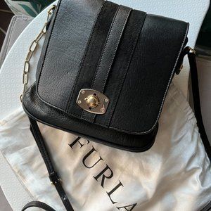 Furla Vintage Black Leather Crossbody Bag